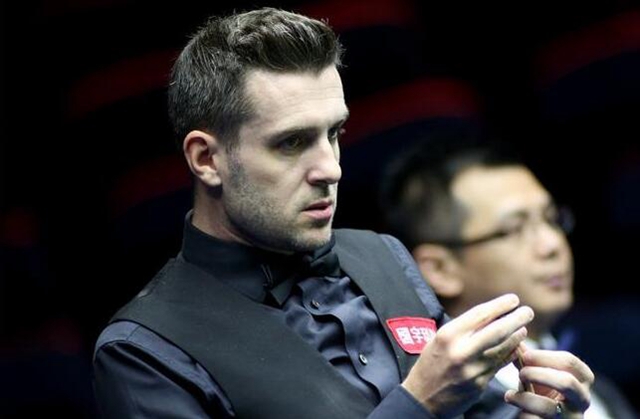 他调整了边 他调整了边