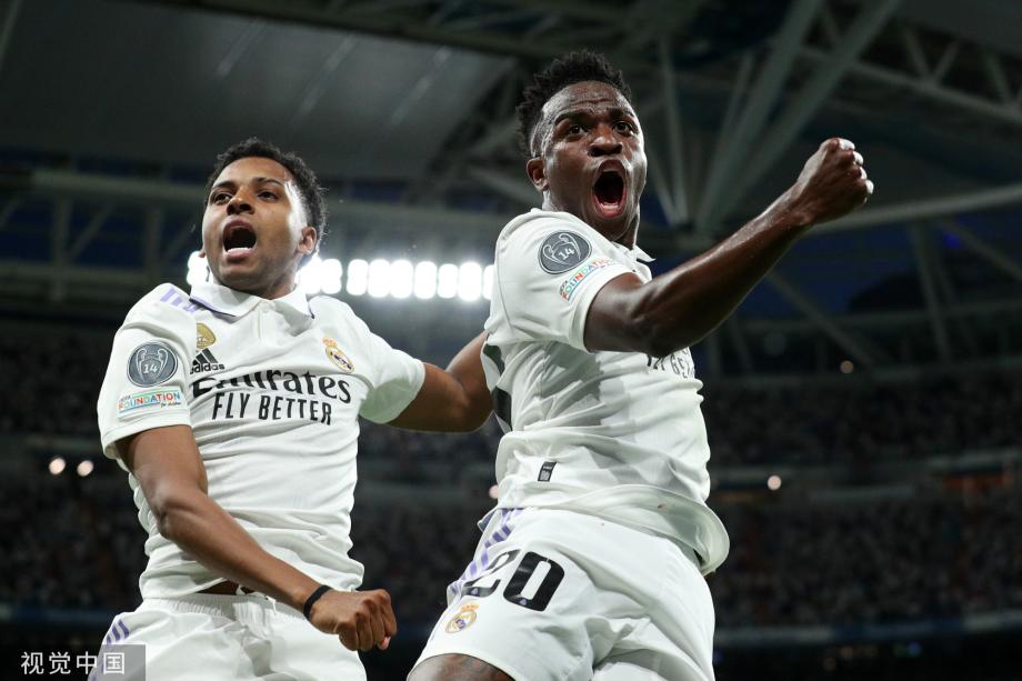 现牢牢占据 现牢牢占据